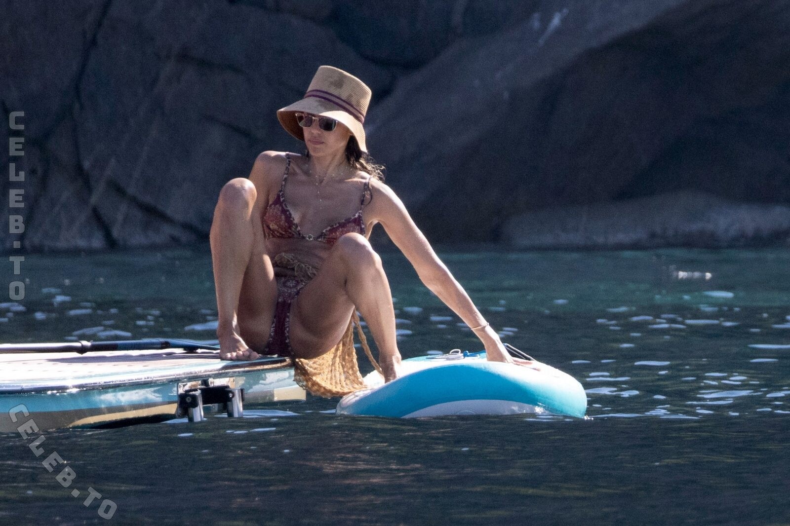 Jessica Alba nude photo 25