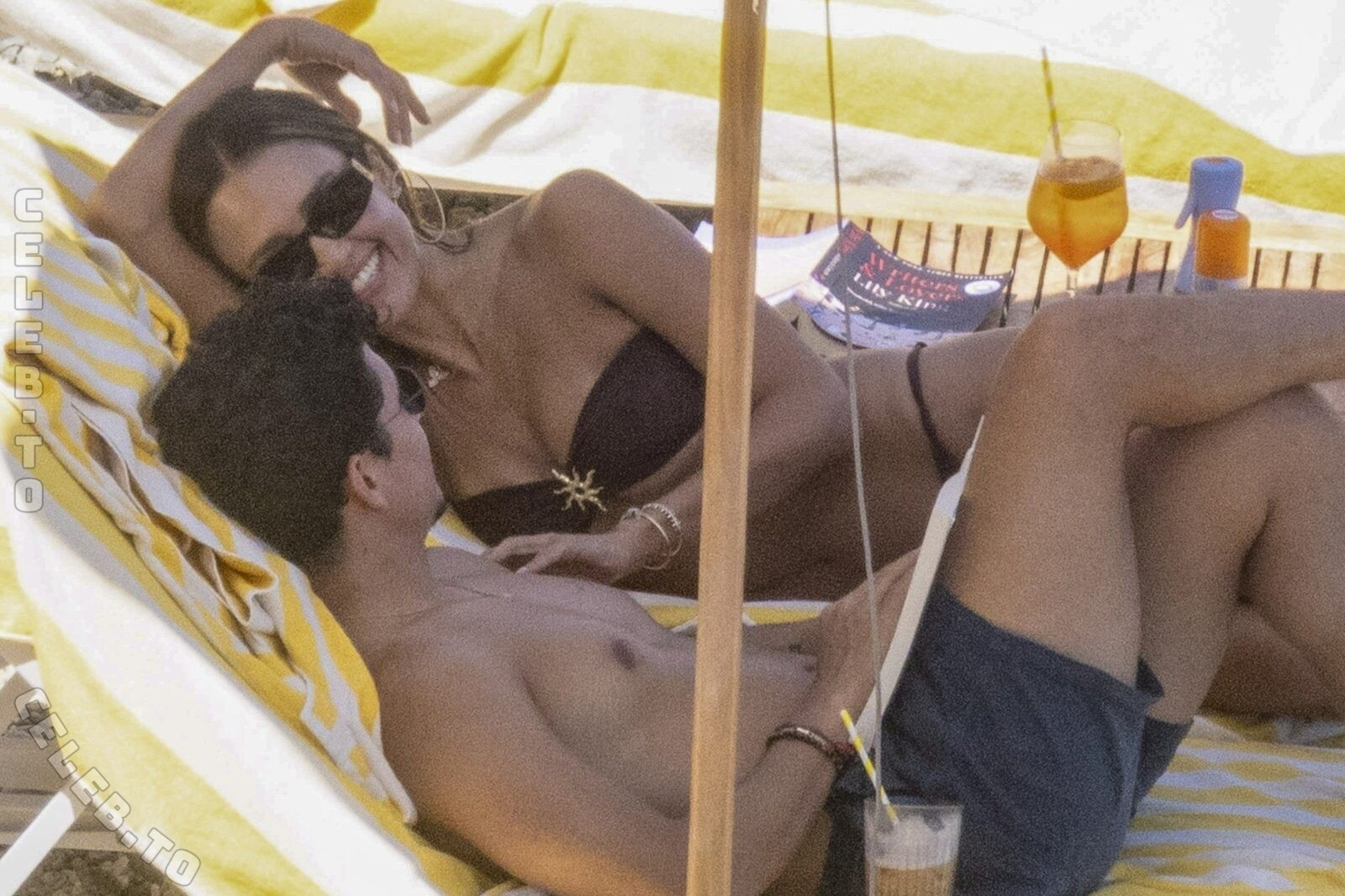 Jessica Alba nude photo 3