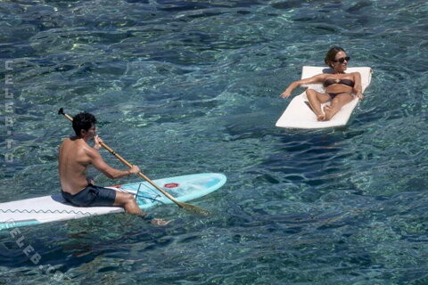 Jessica Alba photo 5