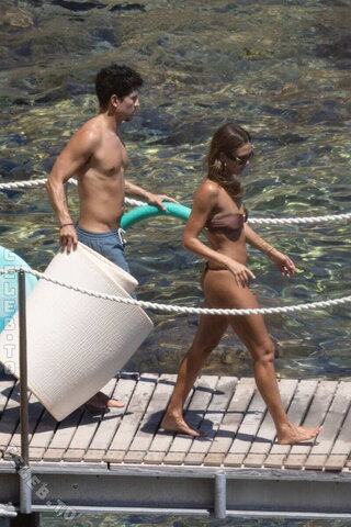 Jessica Alba nude photo 1
