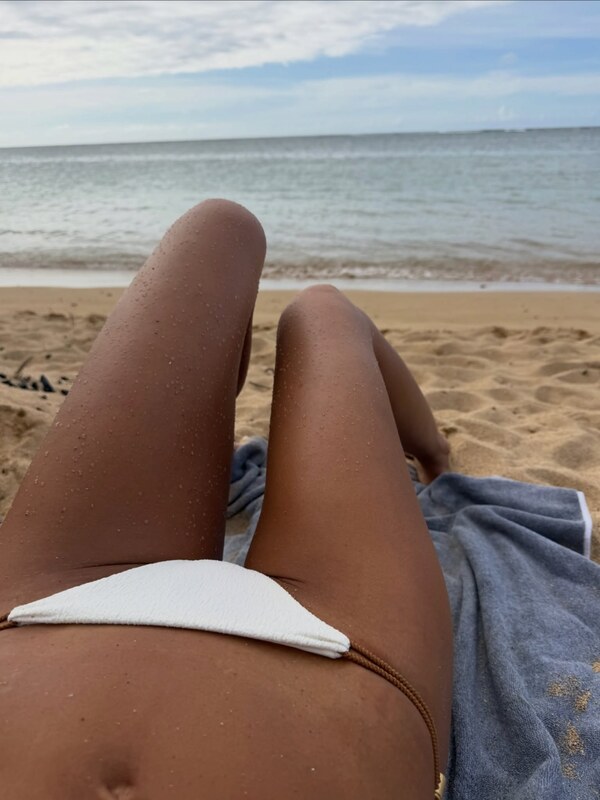 Jessica Alba nude photo 3