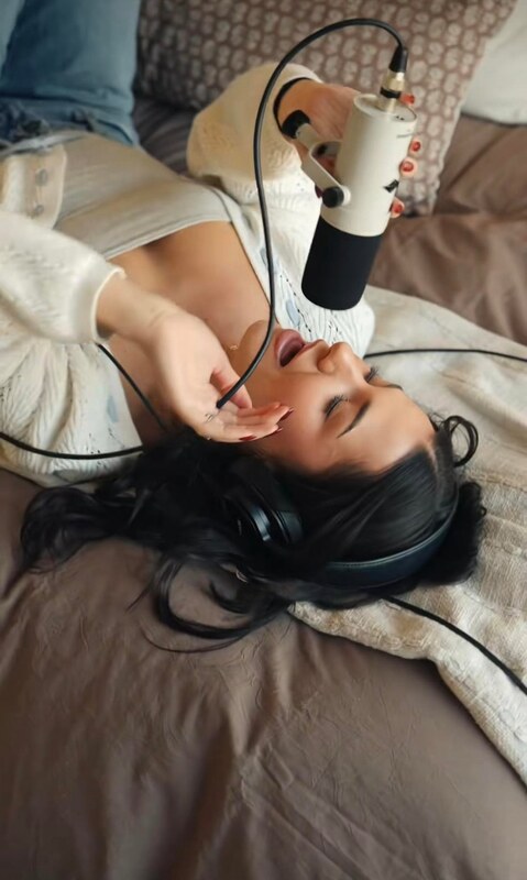 Jessica Baio nude photo 4