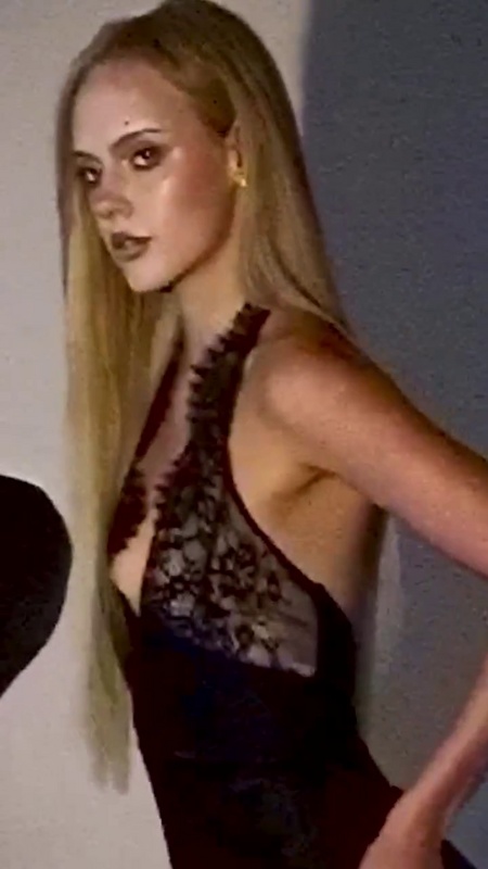Jessica Belkin nude photo 2