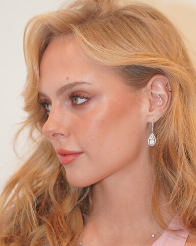 Jessica Belkin Hot (3 photos)