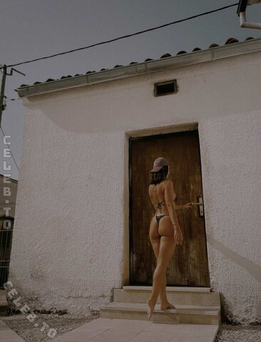 Jessica Huber – ex by Hanna Sökeland Princess Charming (2022) The Summer House of the Stars (2023)