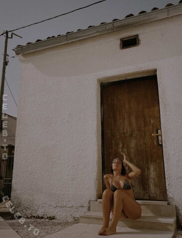Jessica Huber nude photo 4