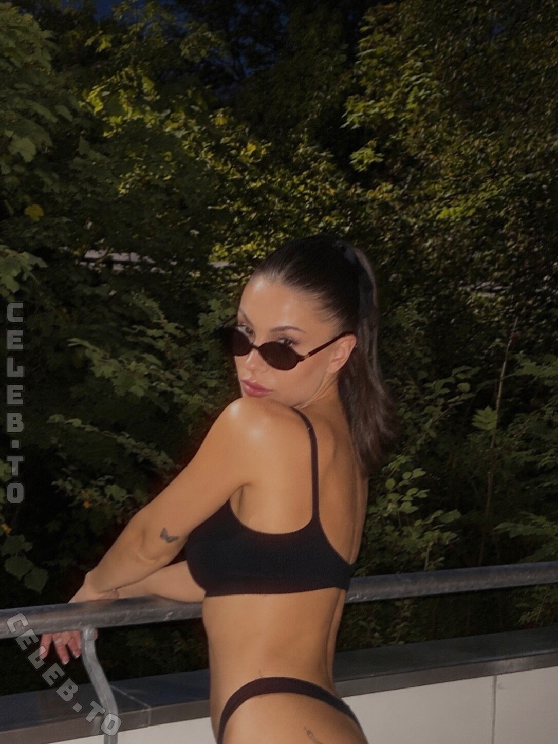 Jessica Huber nude photo 6
