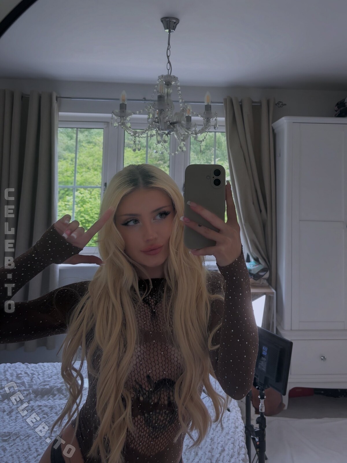 Jessica Mary Louise nude photo 5