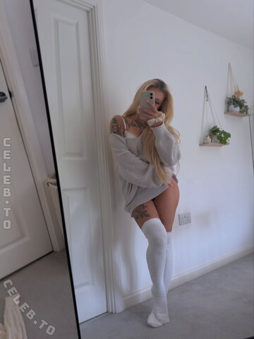 Jessica Mary Louise nude photo 7