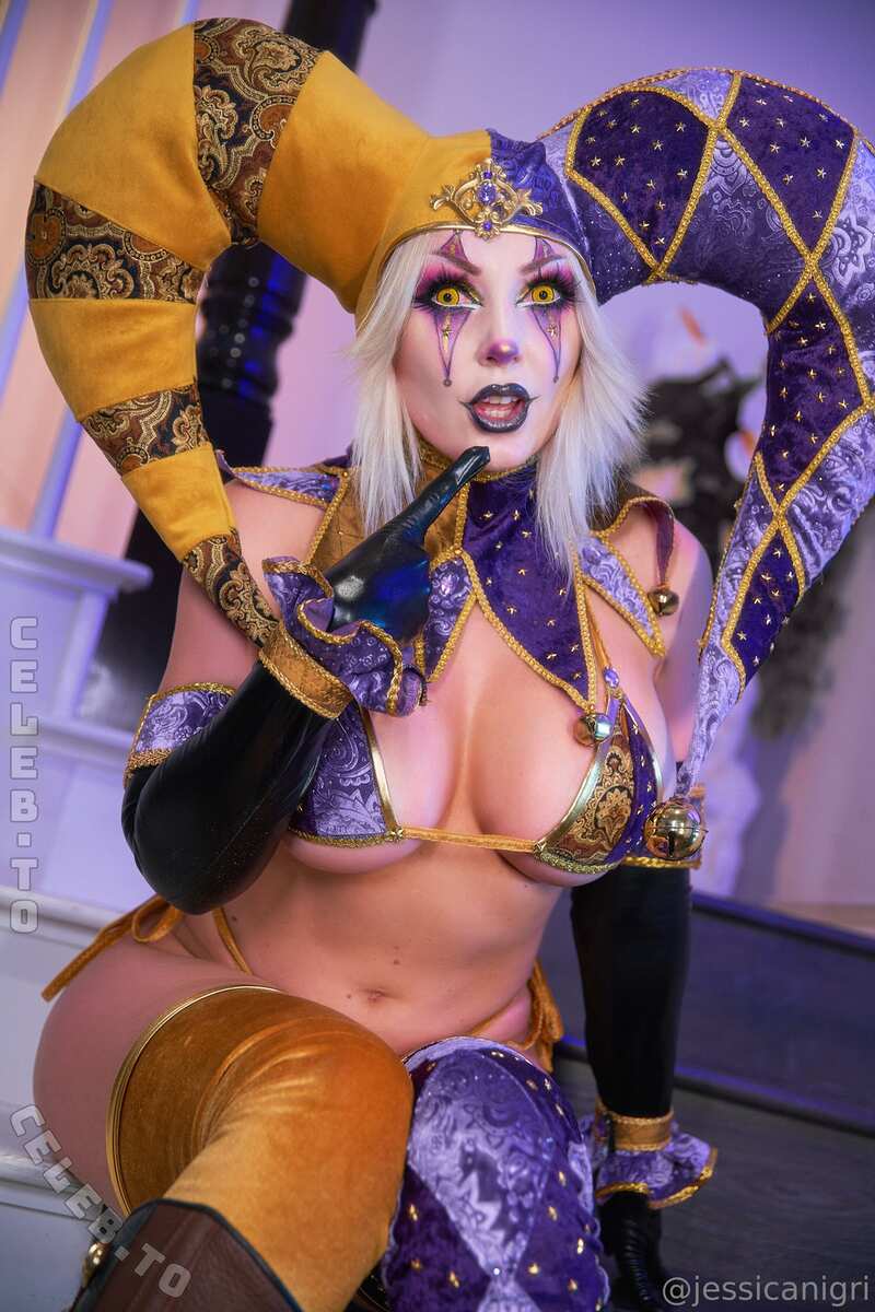 Jessica Nigri nude photo 8