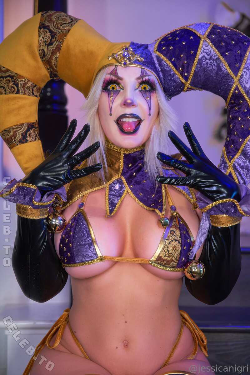 Jessica Nigri nude photo 9