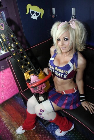 Jessica Nigri nude photo 5