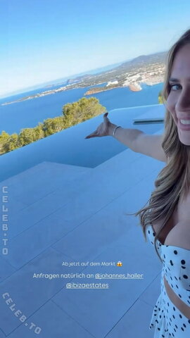 Jessica Paszka nude photo 64