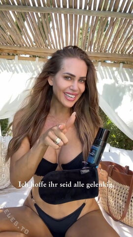 Jessica Paszka nude photo 49