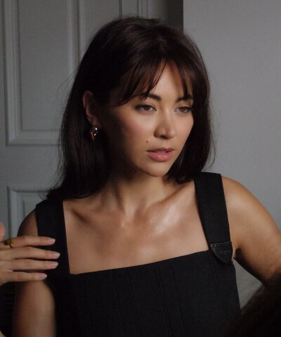 Jessica Yu Li Henwick nude photo 3