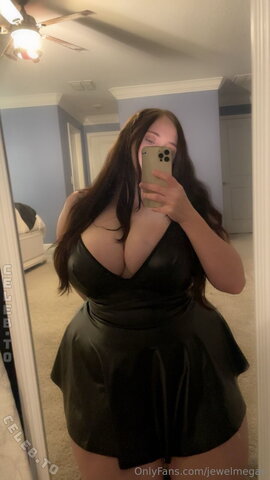 Jewelxo nude photo 10