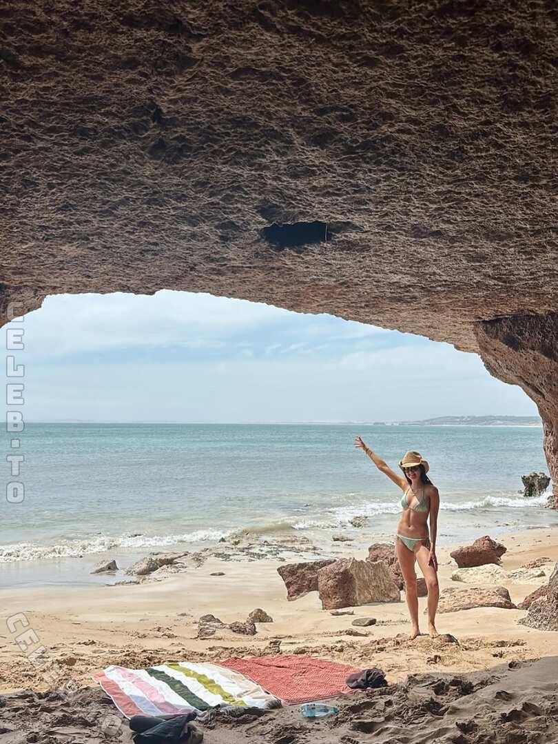 Jiba Hughes nude photo 2
