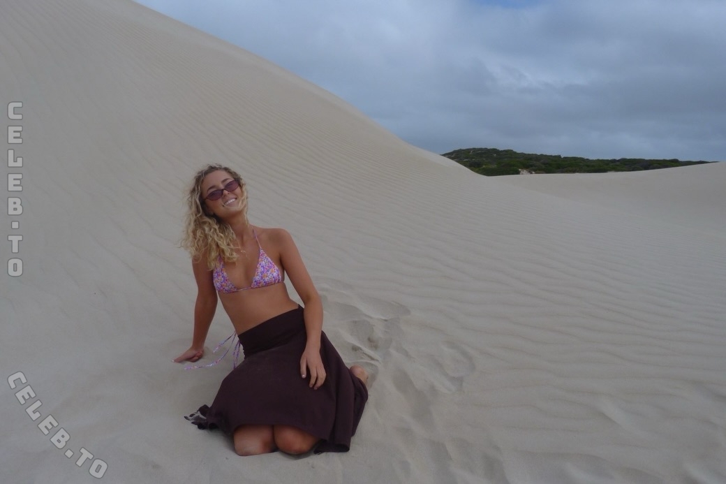 Jiba Hughes nude photo 4