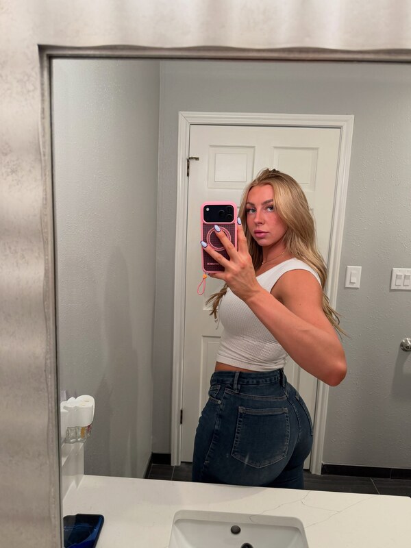 Jiggly_jessicaa nude photo 12