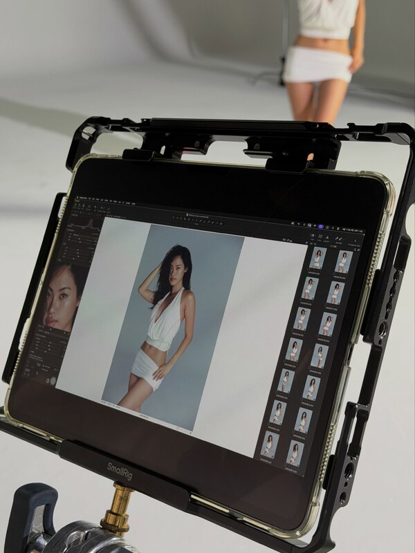 Jihoon kim nude photo 29