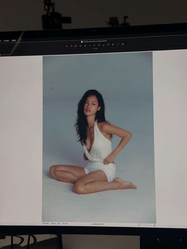 Jihoon kim nude photo 31