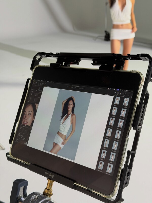Jihoon kim nude photo 34