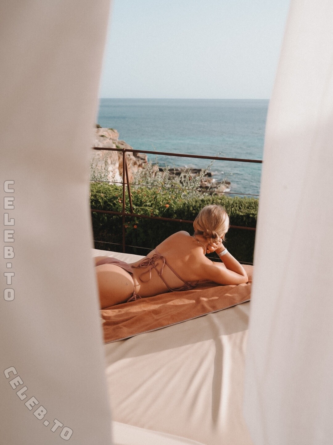 Jil Eileen Füngeling nude photo 3