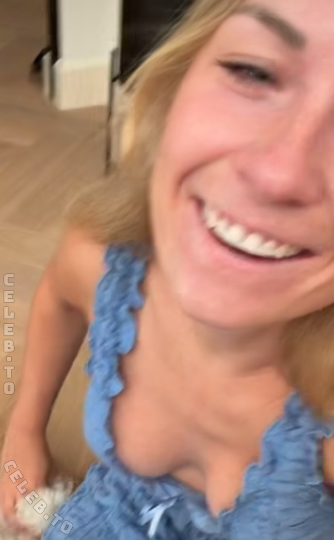 Jil Eileen Füngeling nude photo 4