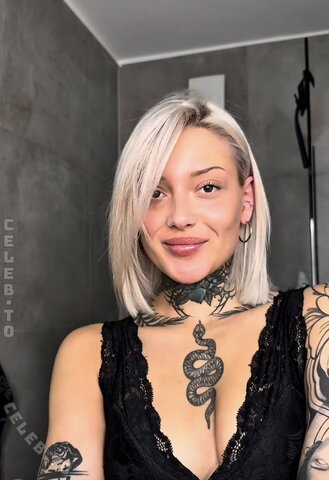 Jill Lange nude photo 9