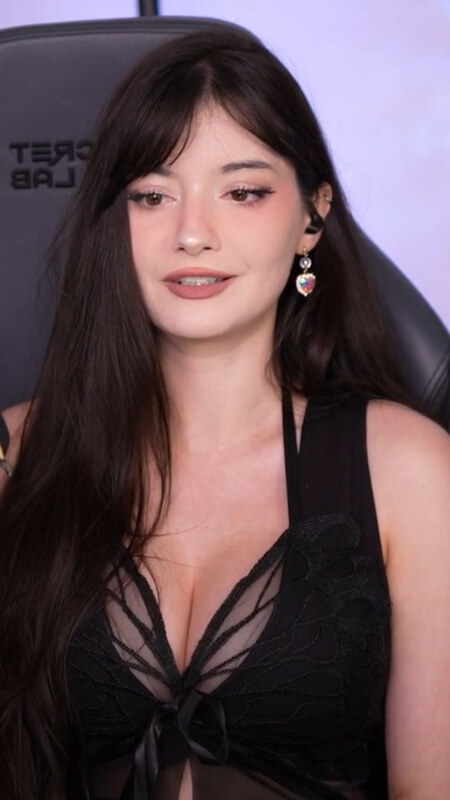 Jill nude photo 3