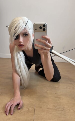 jillynozomi nude photo 1