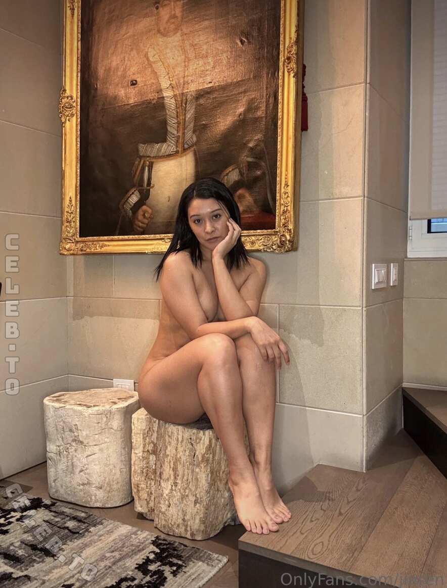 Jin Ren nude photo 12