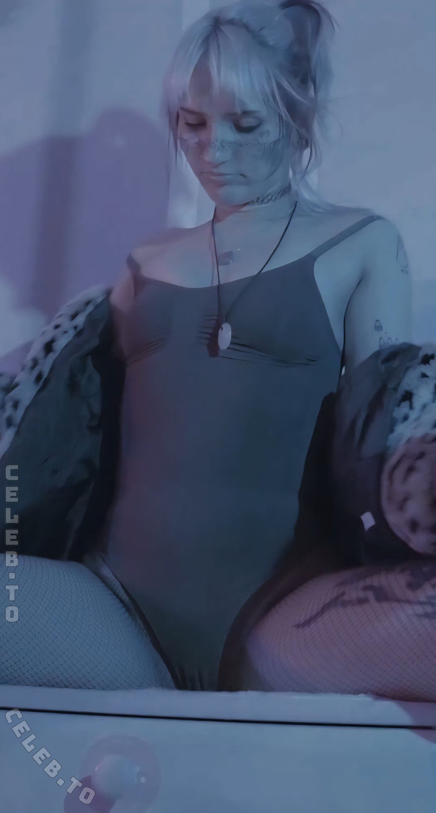 jindo109 nude photo 4