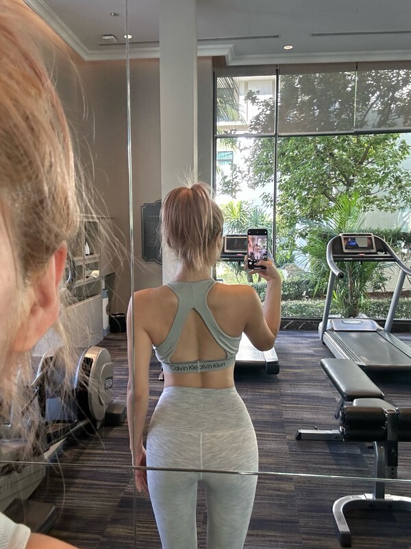 jisamss nude photo 12