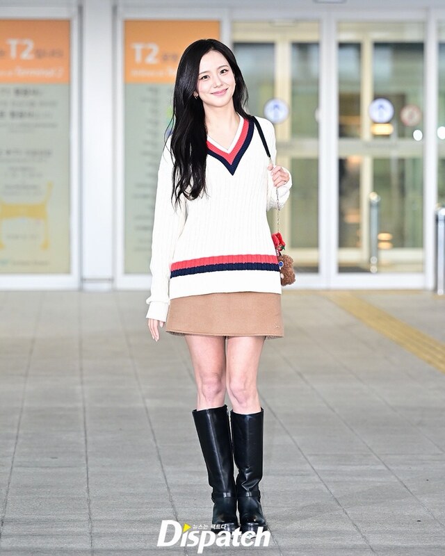 Jisoo nude photo 2