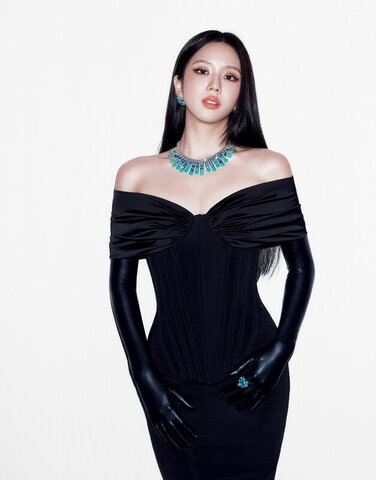 Jisoo nude photo 57