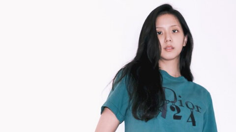 Jisoo nude photo 23