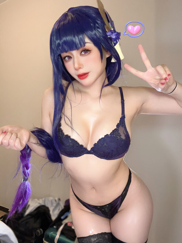 Jiu yan nude photo 6