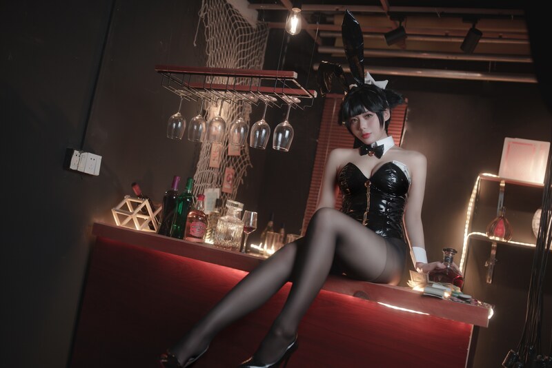 Jiu yan nude photo 4