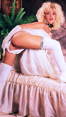 Jo Guest photo 5