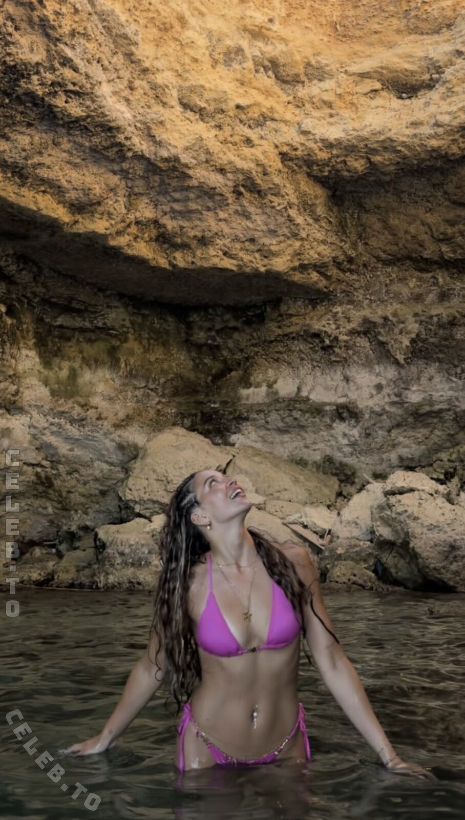Joana Salamone nude photo 3