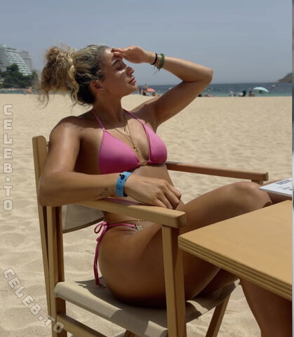 Joana Salamone nude photo 7