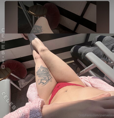 Joanaelaa nude photo 8