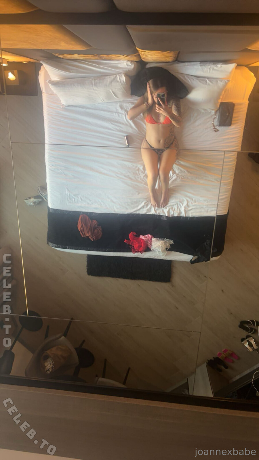joannexrouge nude photo 3
