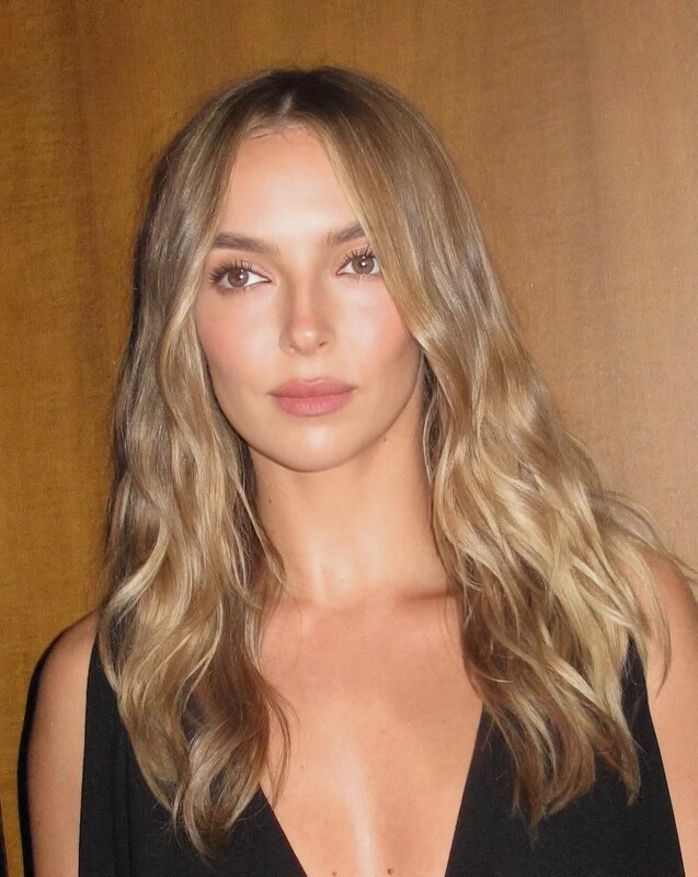 Jodie Comer nude photo 1