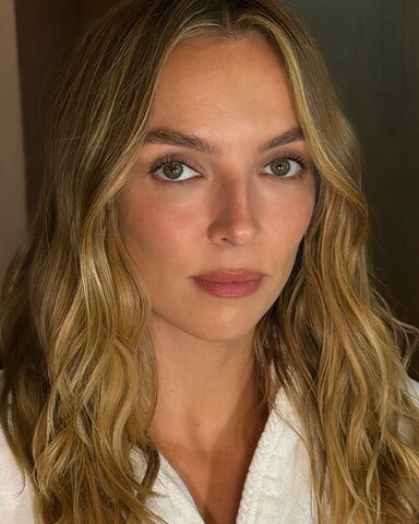 Jodie Comer nude photo 4
