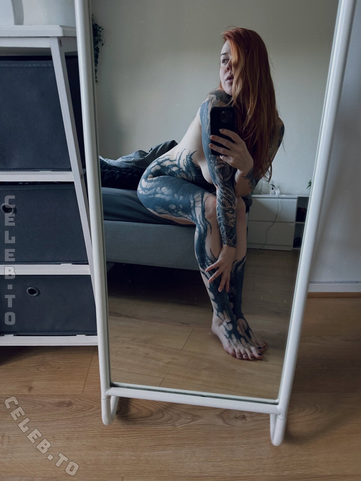 joeleen_gi nude photo 6