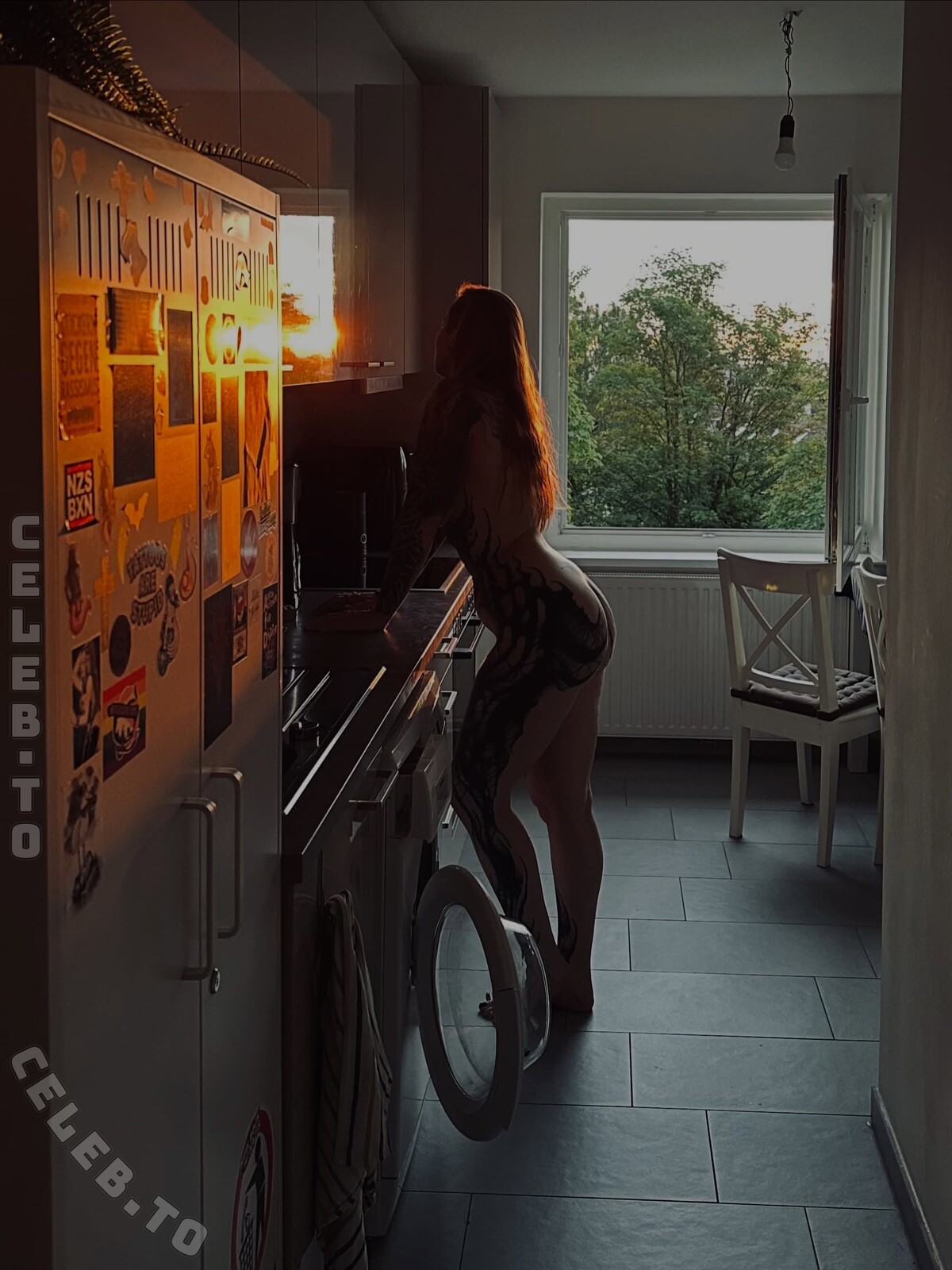 joeleen_gi nude photo 12