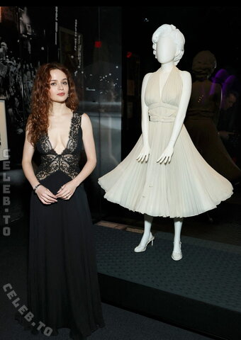 Joey King photo 6