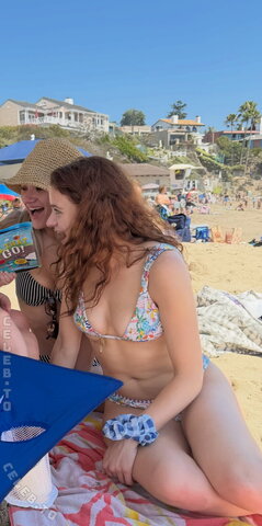 Joey King nude photo 5